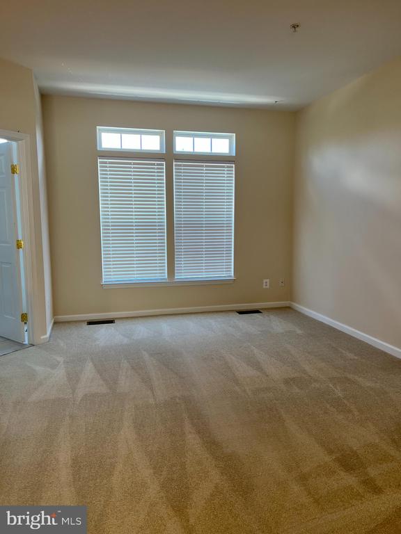 3539 ELLERY CIRCLE