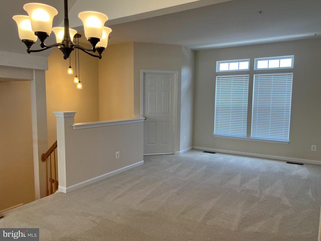 3539 ELLERY CIRCLE