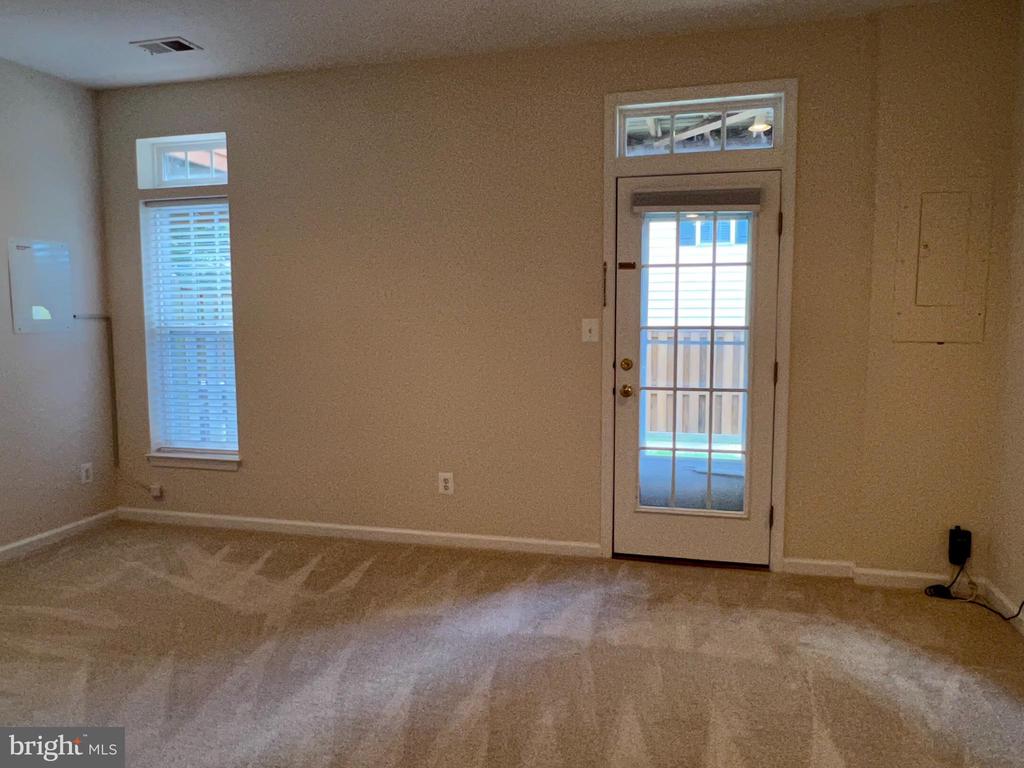 3539 ELLERY CIRCLE
