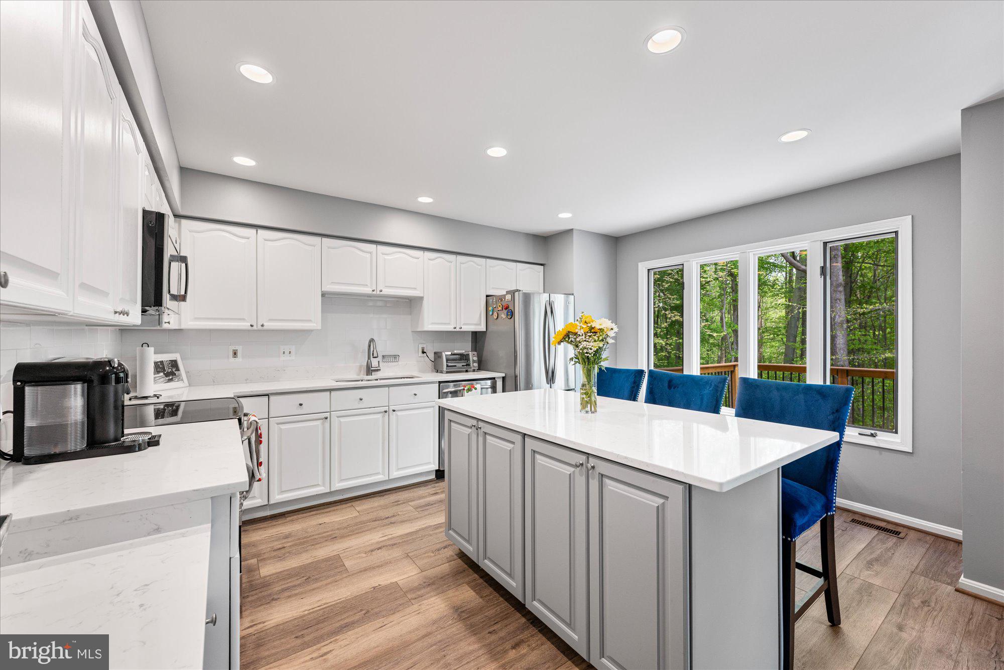 7203 BURTON HILL COURT