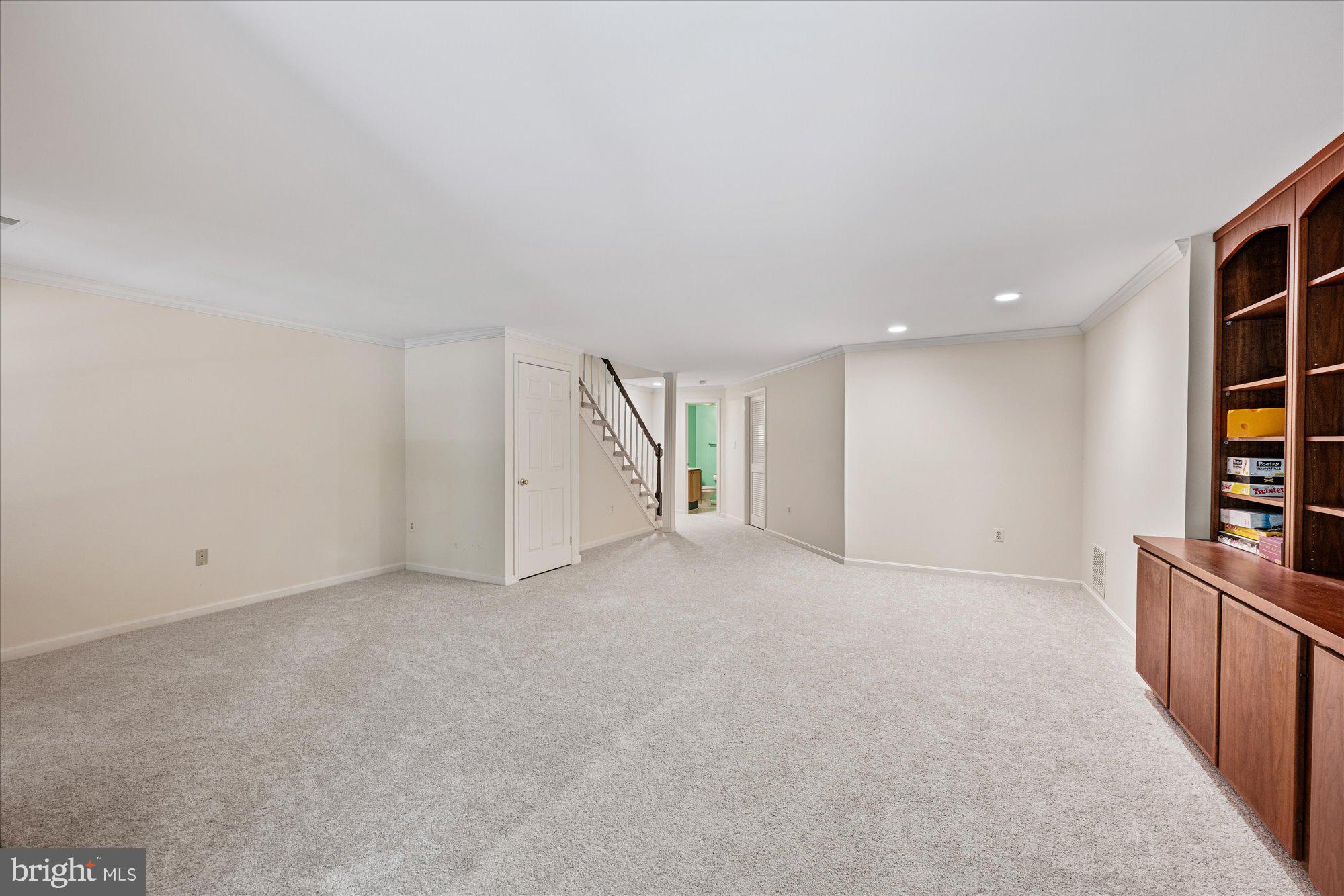 7203 BURTON HILL COURT