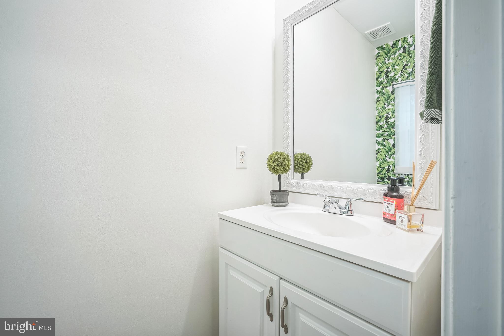 4113 PLACID LAKE COURT