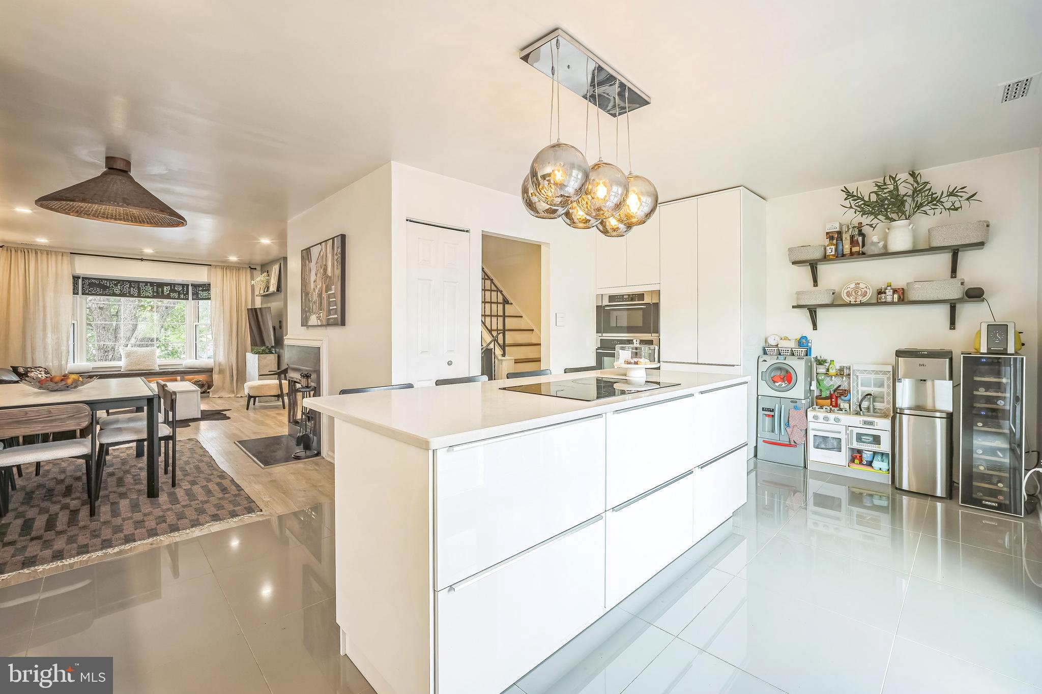 4113 PLACID LAKE COURT