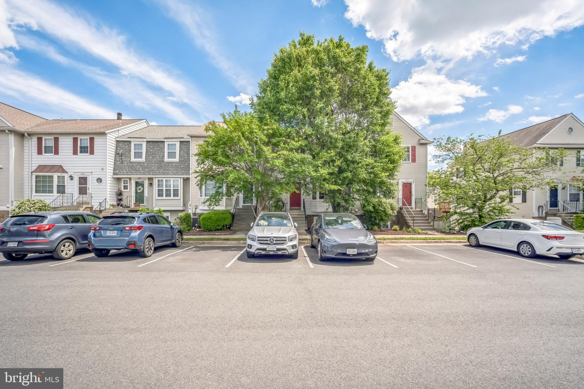 4113 PLACID LAKE COURT