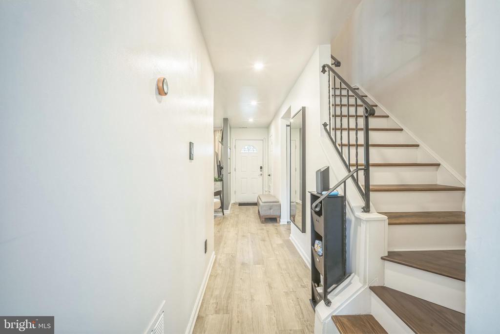 4113 PLACID LAKE COURT