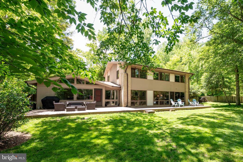 3200 WESSYNTON WAY