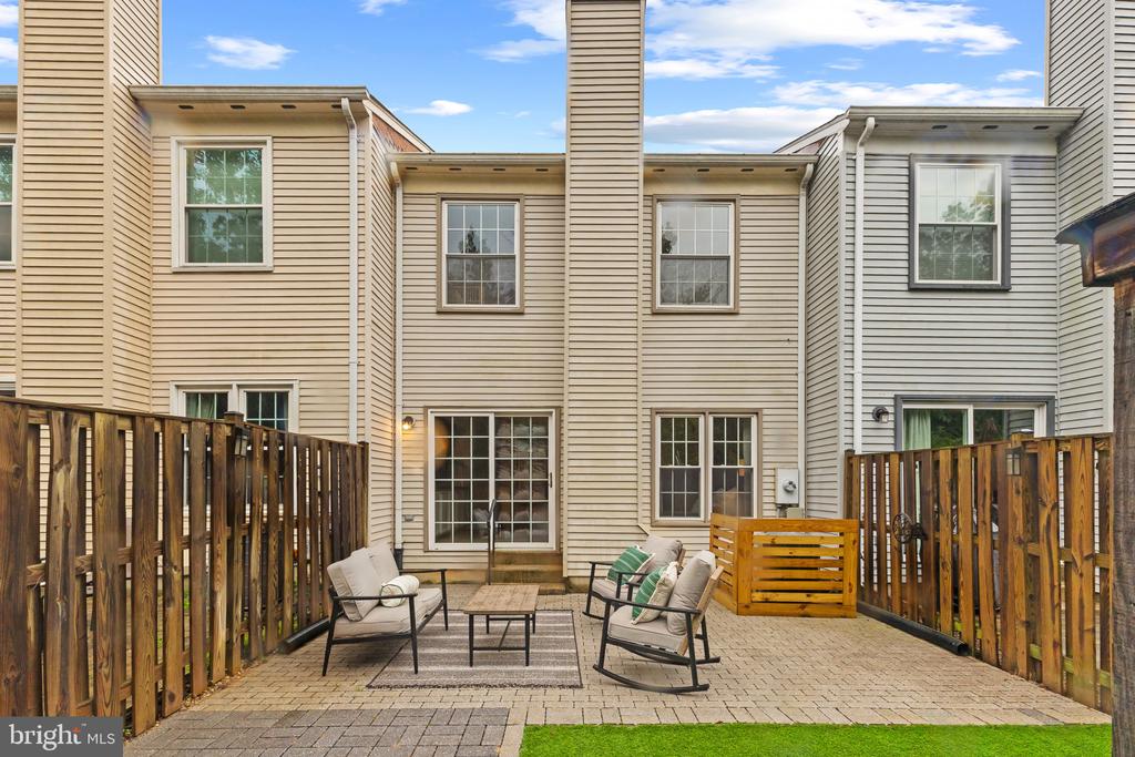 4328 MARJORAM COURT