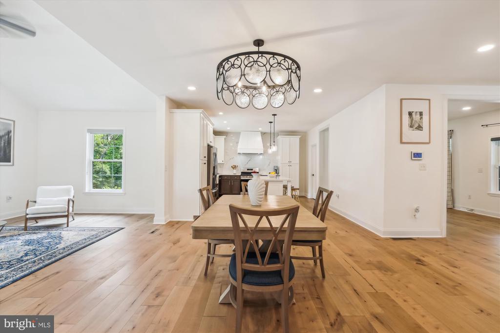 3908 WOODLEY DRIVE