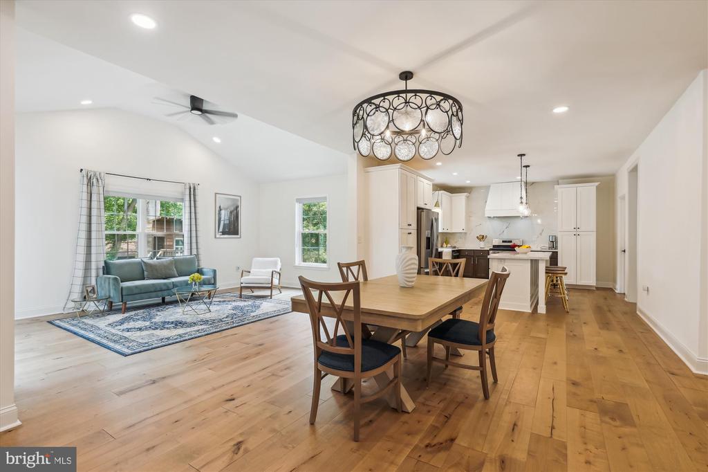 3908 WOODLEY DRIVE