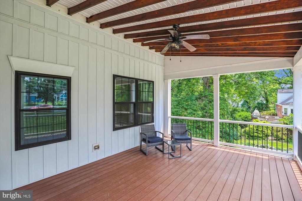 3908 WOODLEY DRIVE