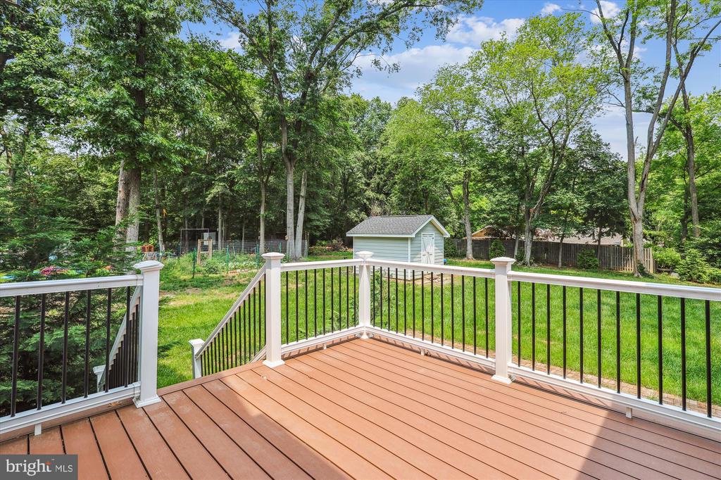 3908 WOODLEY DRIVE