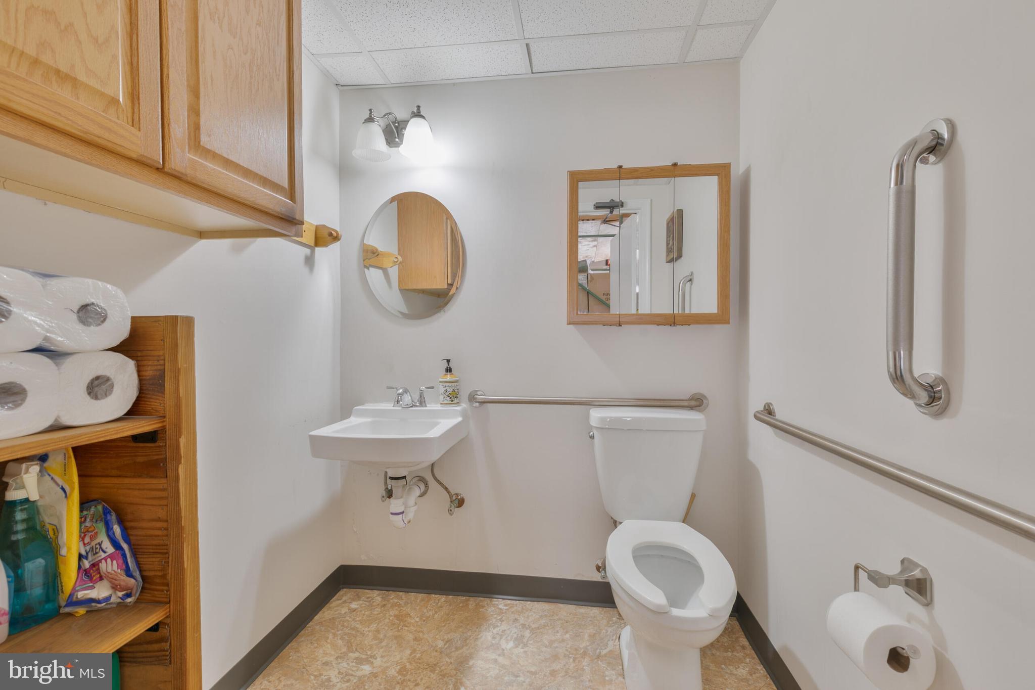 7200 TELEGRAPH SQUARE DRIVE R 7200R