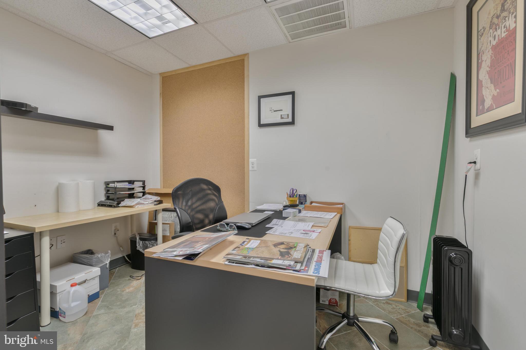 7200 TELEGRAPH SQUARE DRIVE R 7200R