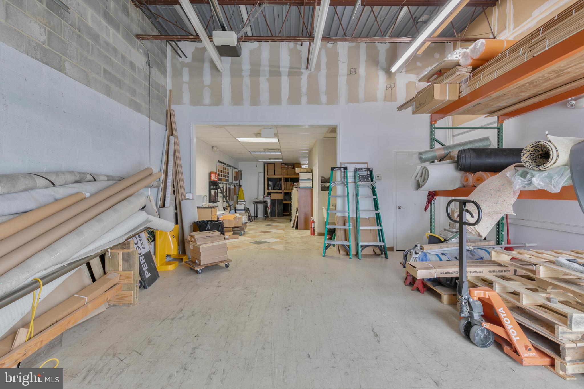 7200 TELEGRAPH SQUARE DRIVE R 7200R