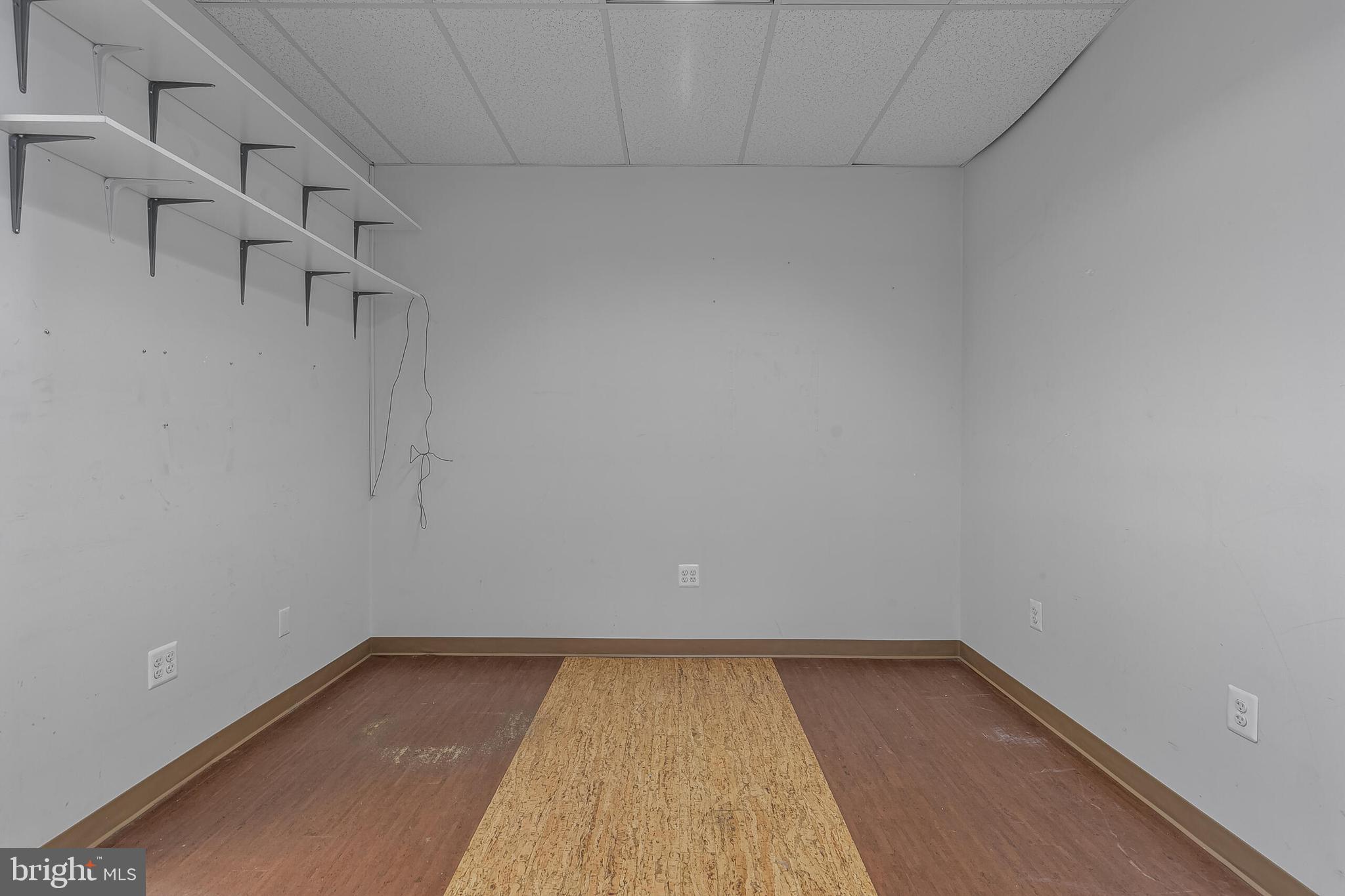 7200 TELEGRAPH SQUARE DRIVE R 7200R