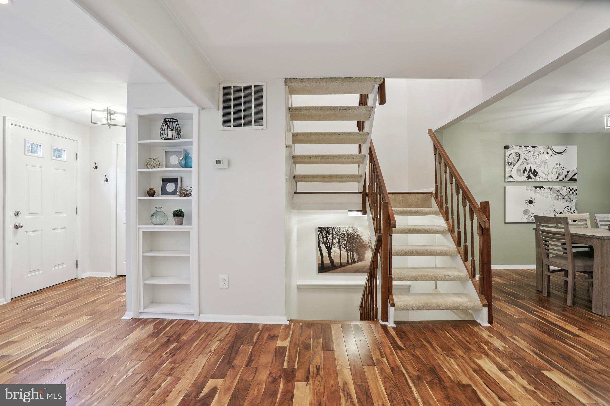 2307 MIDDLE CREEK LANE