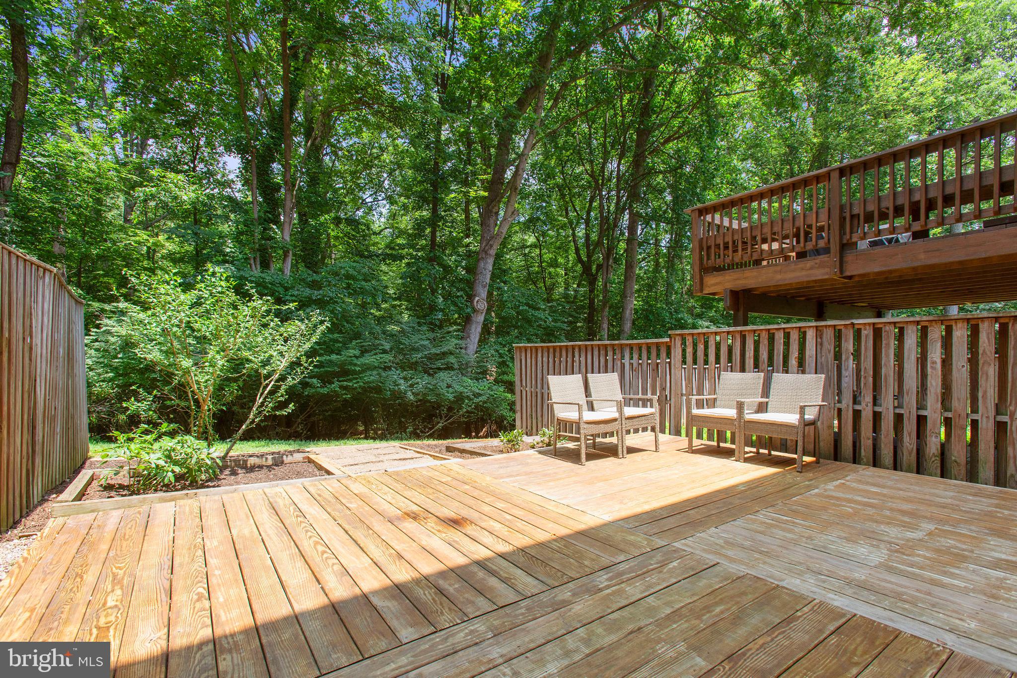 2307 MIDDLE CREEK LANE