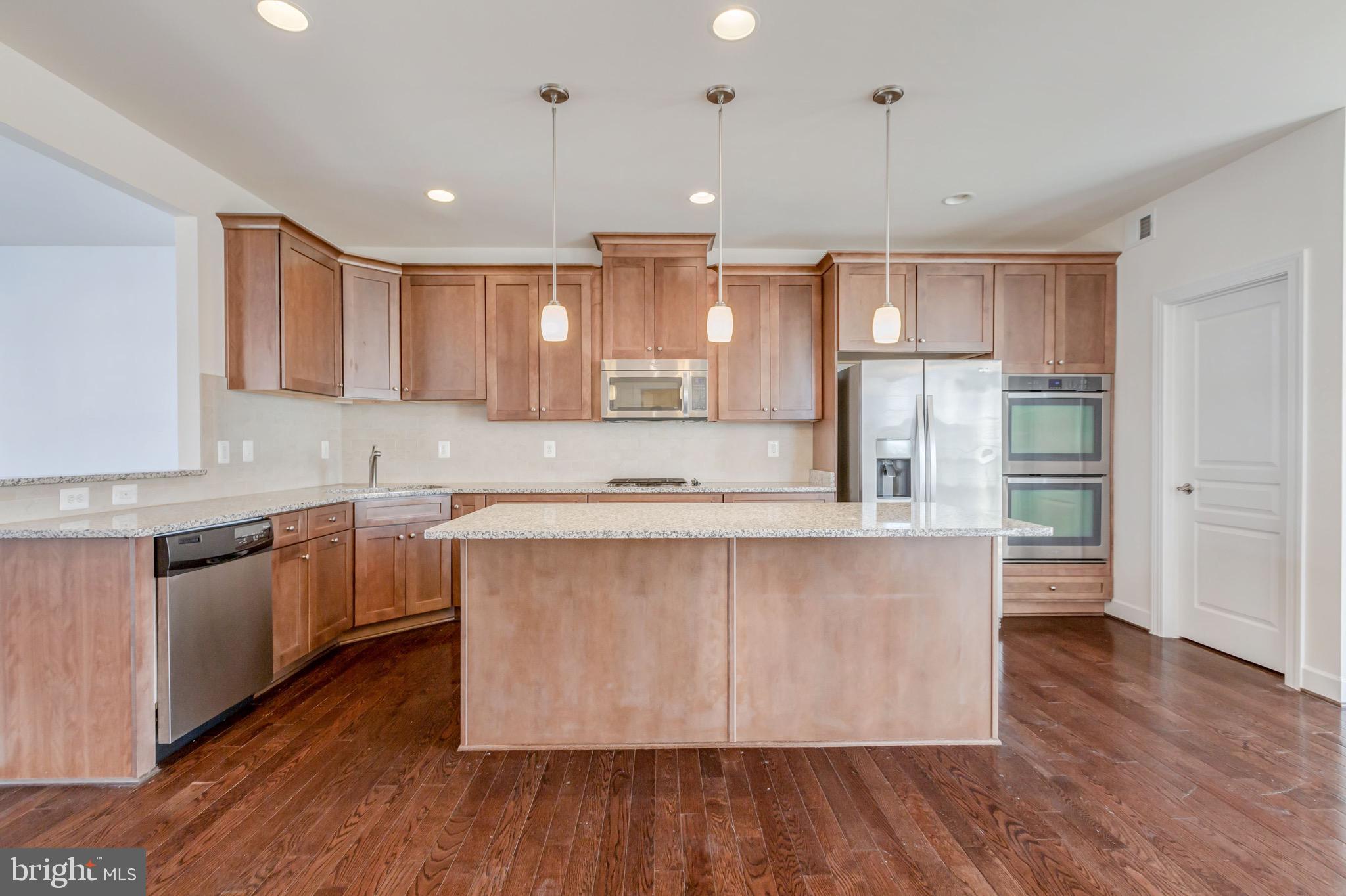 6266 SUMMIT POINT COURT