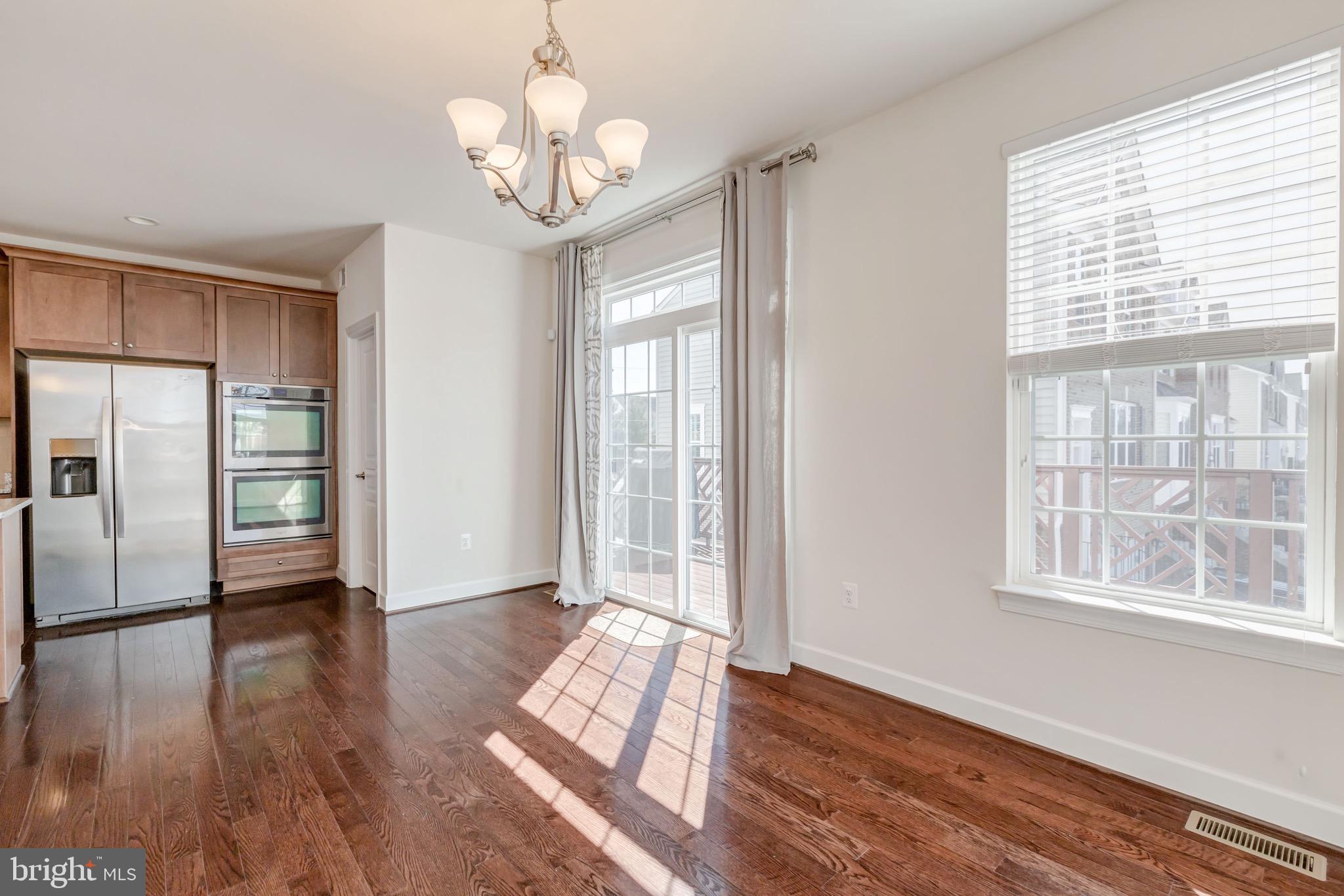 6266 SUMMIT POINT COURT