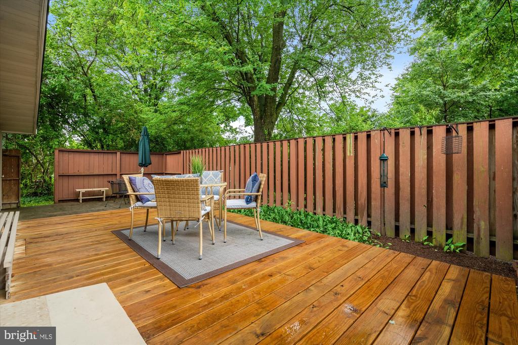 4013 JAVINS DRIVE