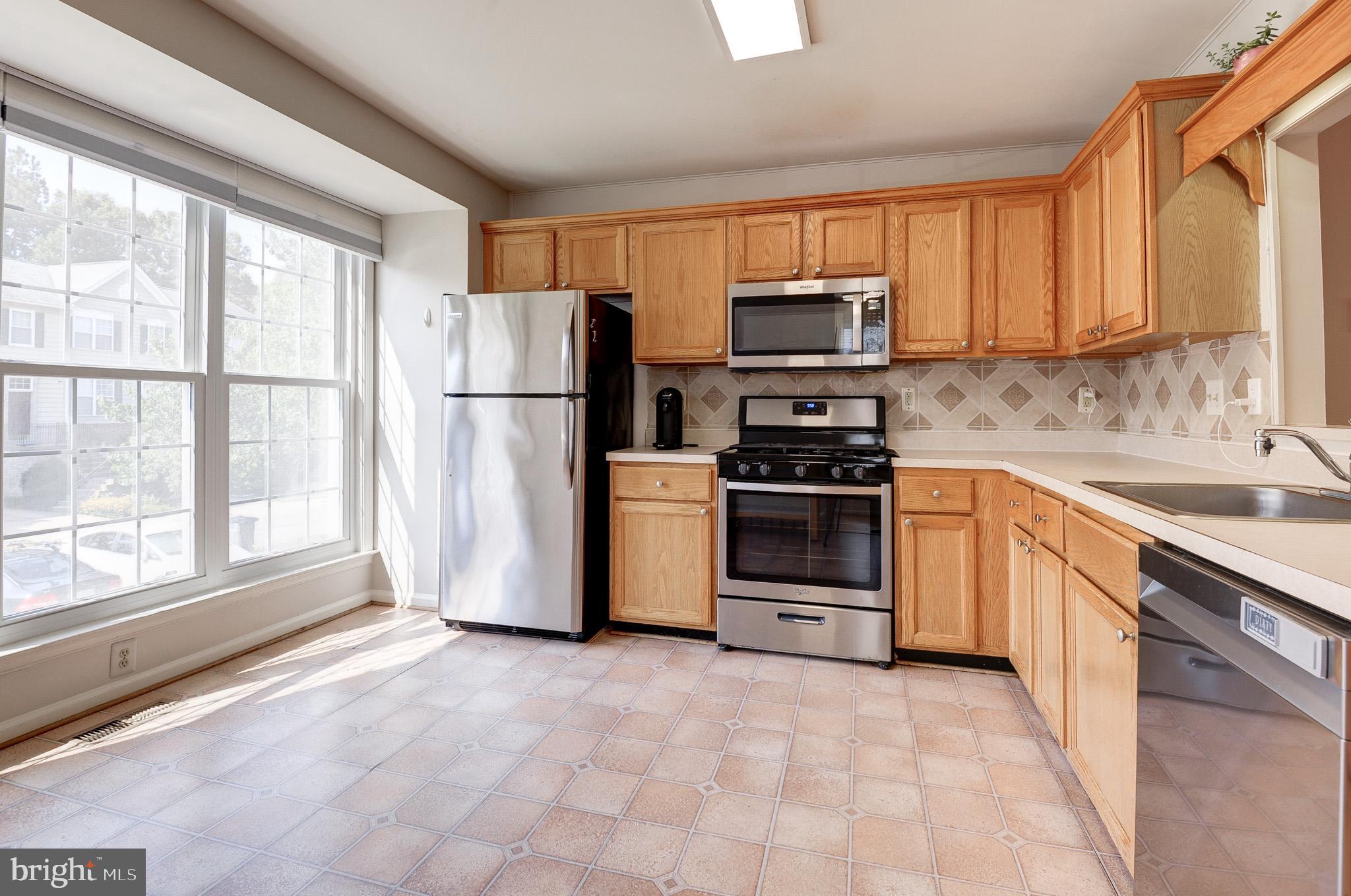 8632 BEECH HOLLOW LANE