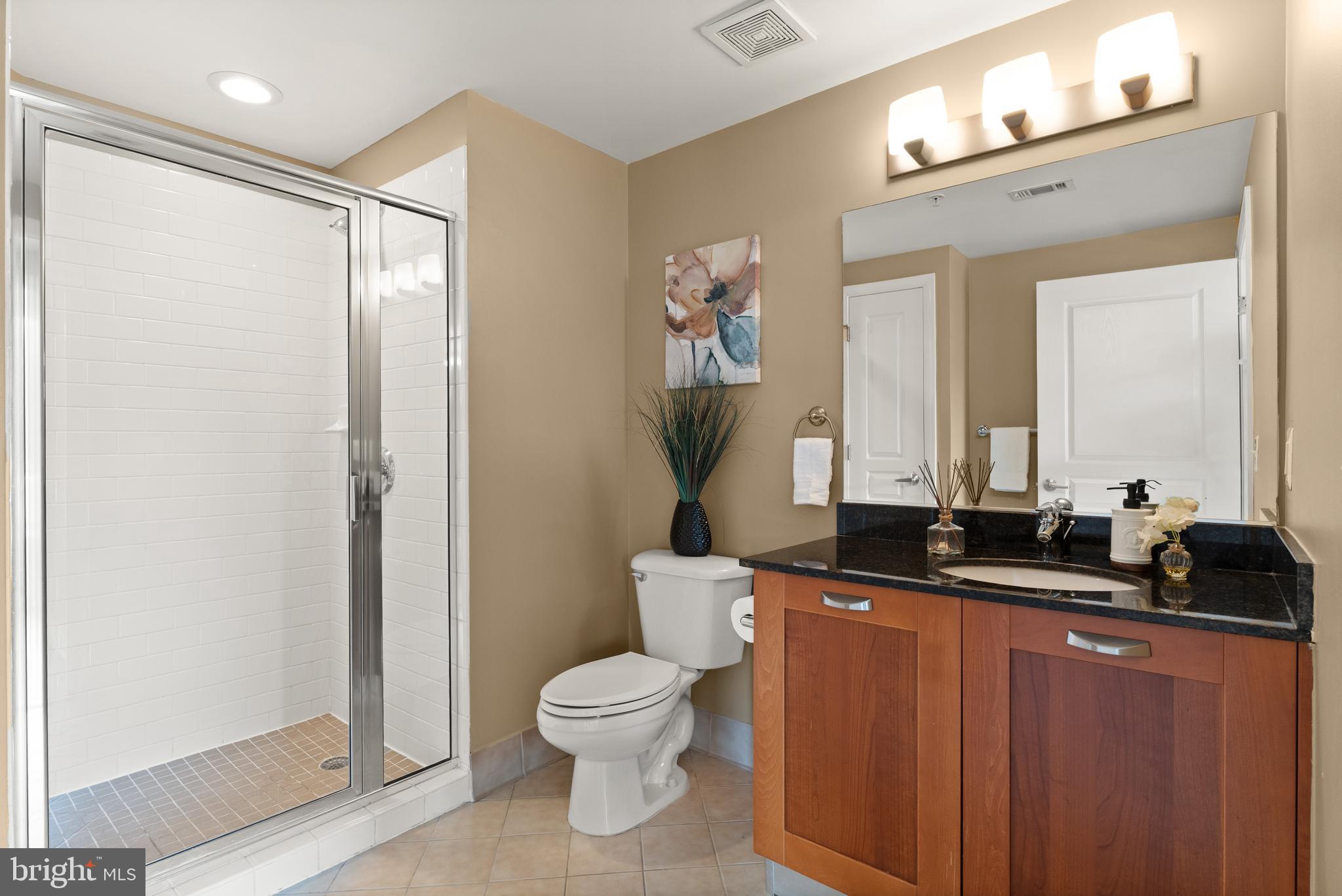 2451 MIDTOWN AVENUE 718