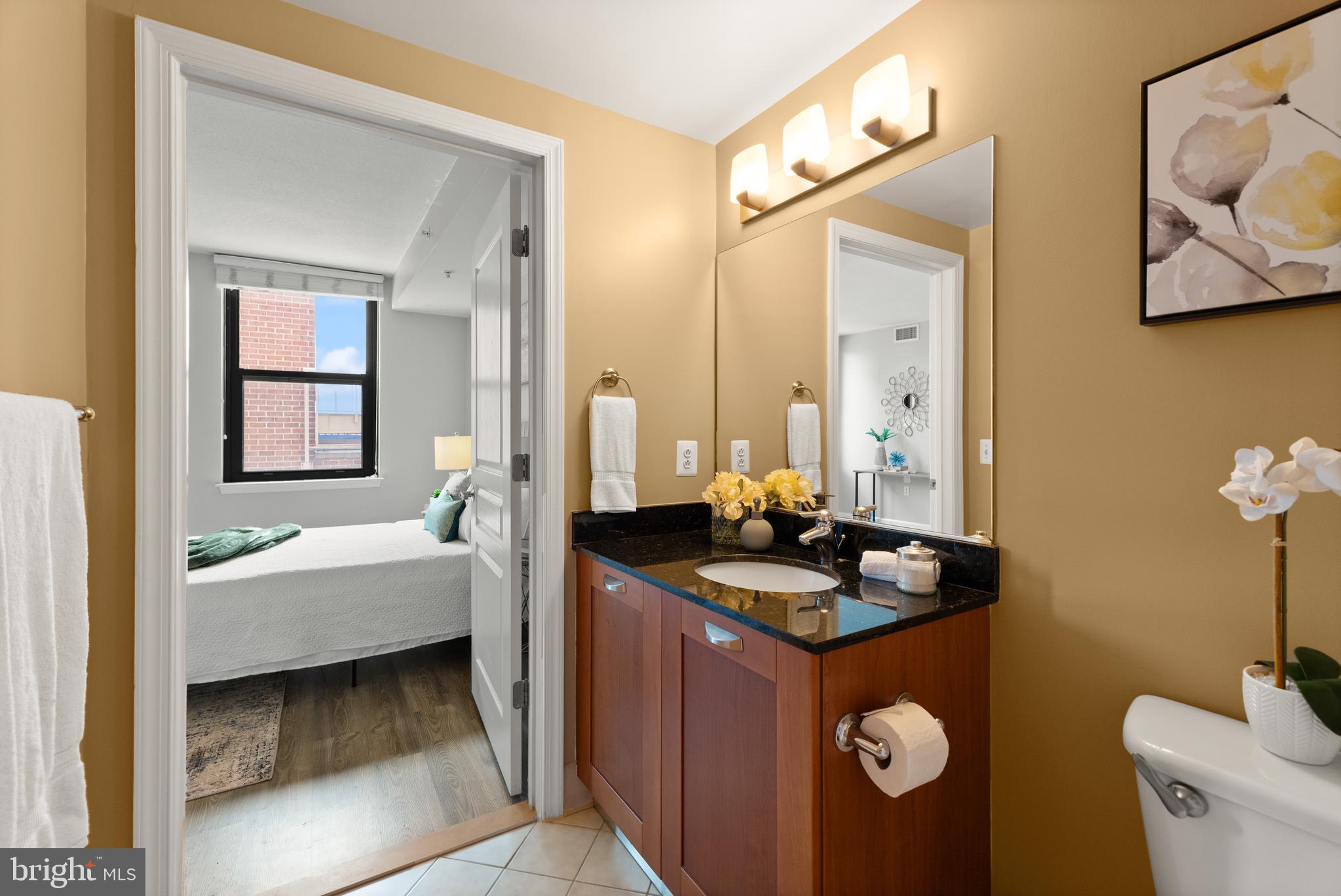 2451 MIDTOWN AVENUE 718