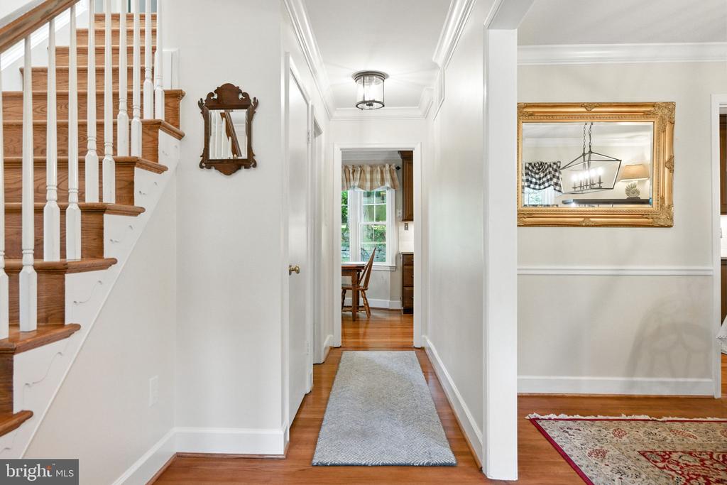 8323 EPINARD COURT