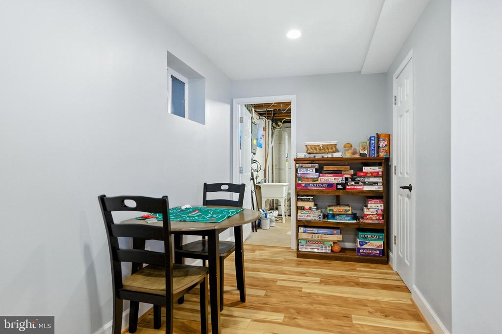 8323 EPINARD COURT