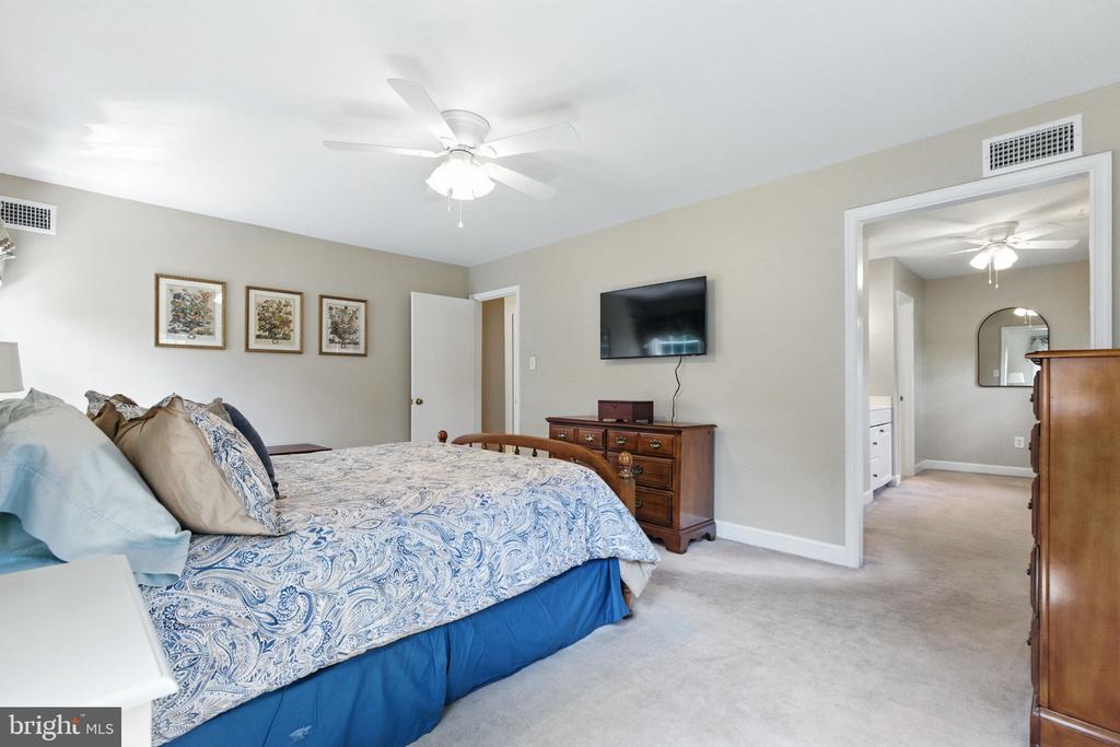 8323 EPINARD COURT