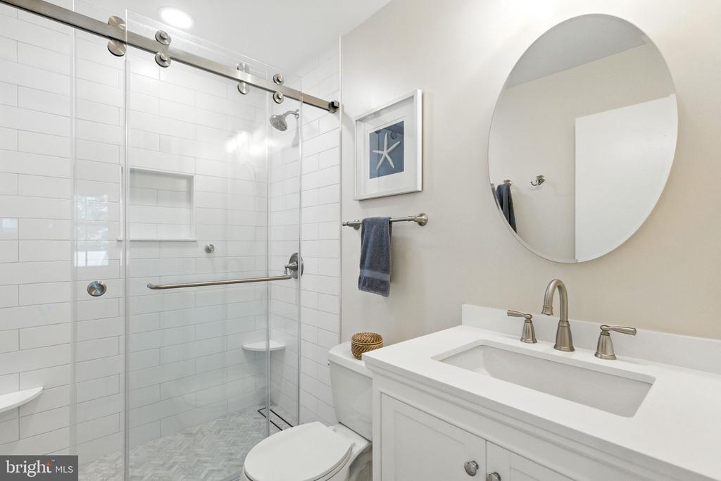 8323 EPINARD COURT