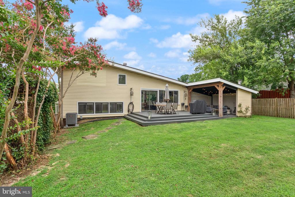 4208 JAVINS DRIVE
