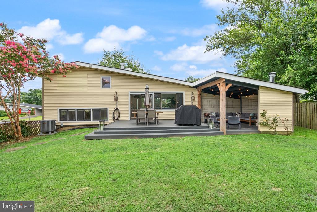 4208 JAVINS DRIVE