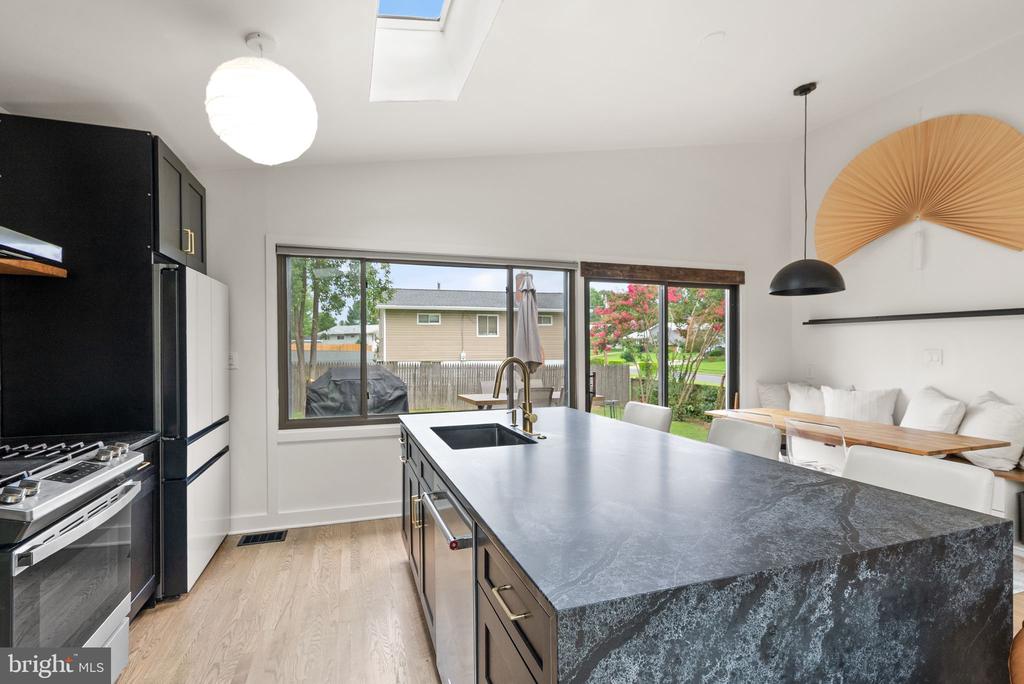 4208 JAVINS DRIVE