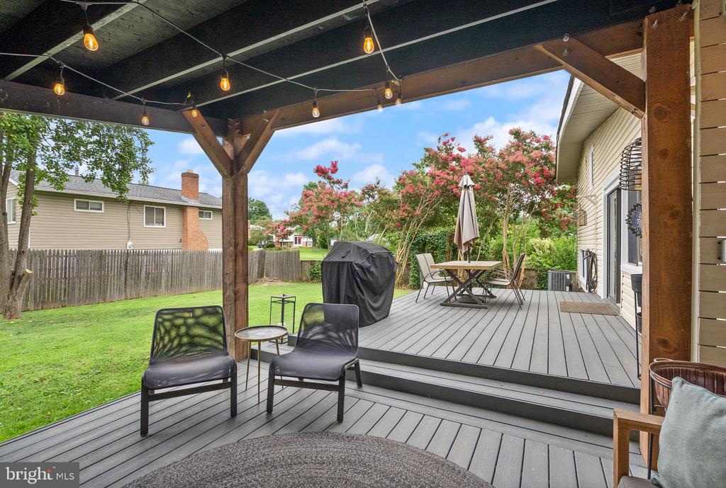 4208 JAVINS DRIVE