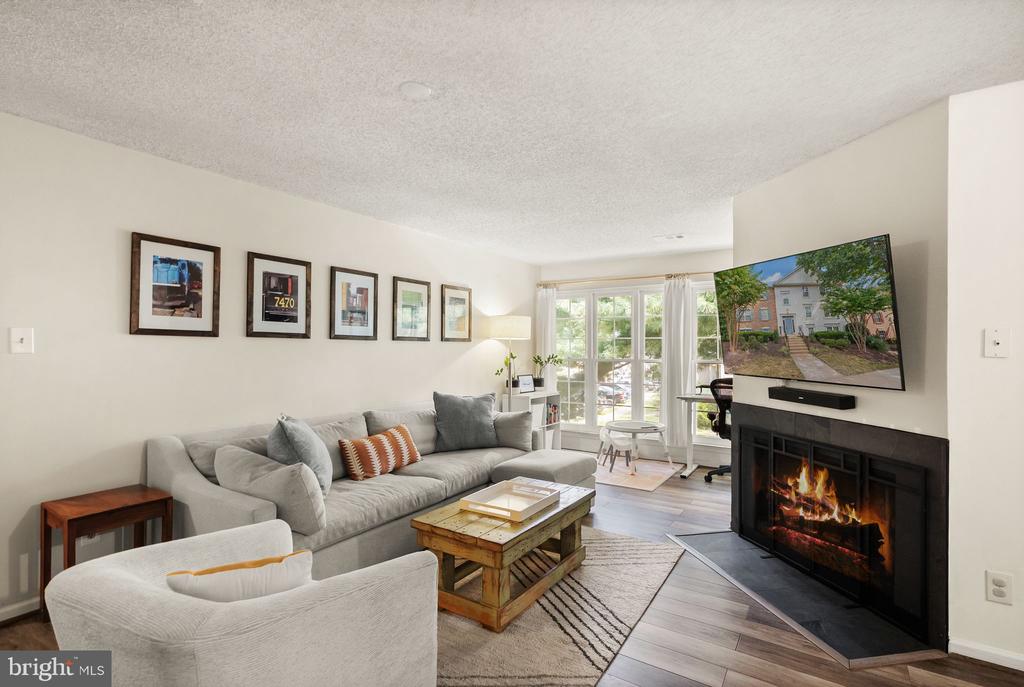 12116 GREENWAY COURT 202