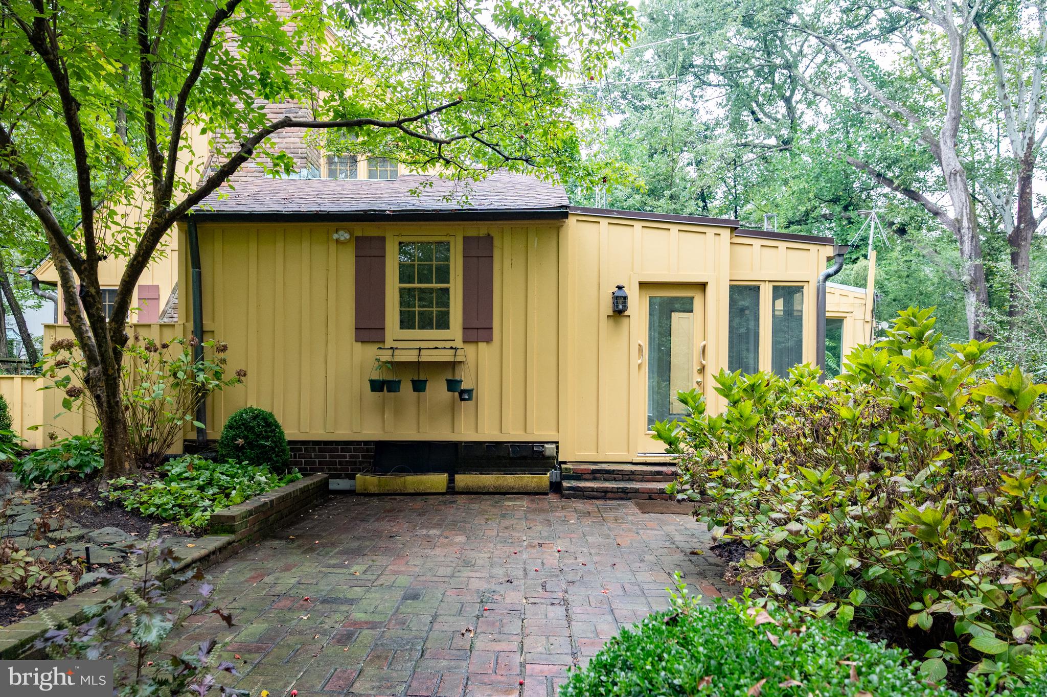 824 ARCTURUS ON THE POTOMAC