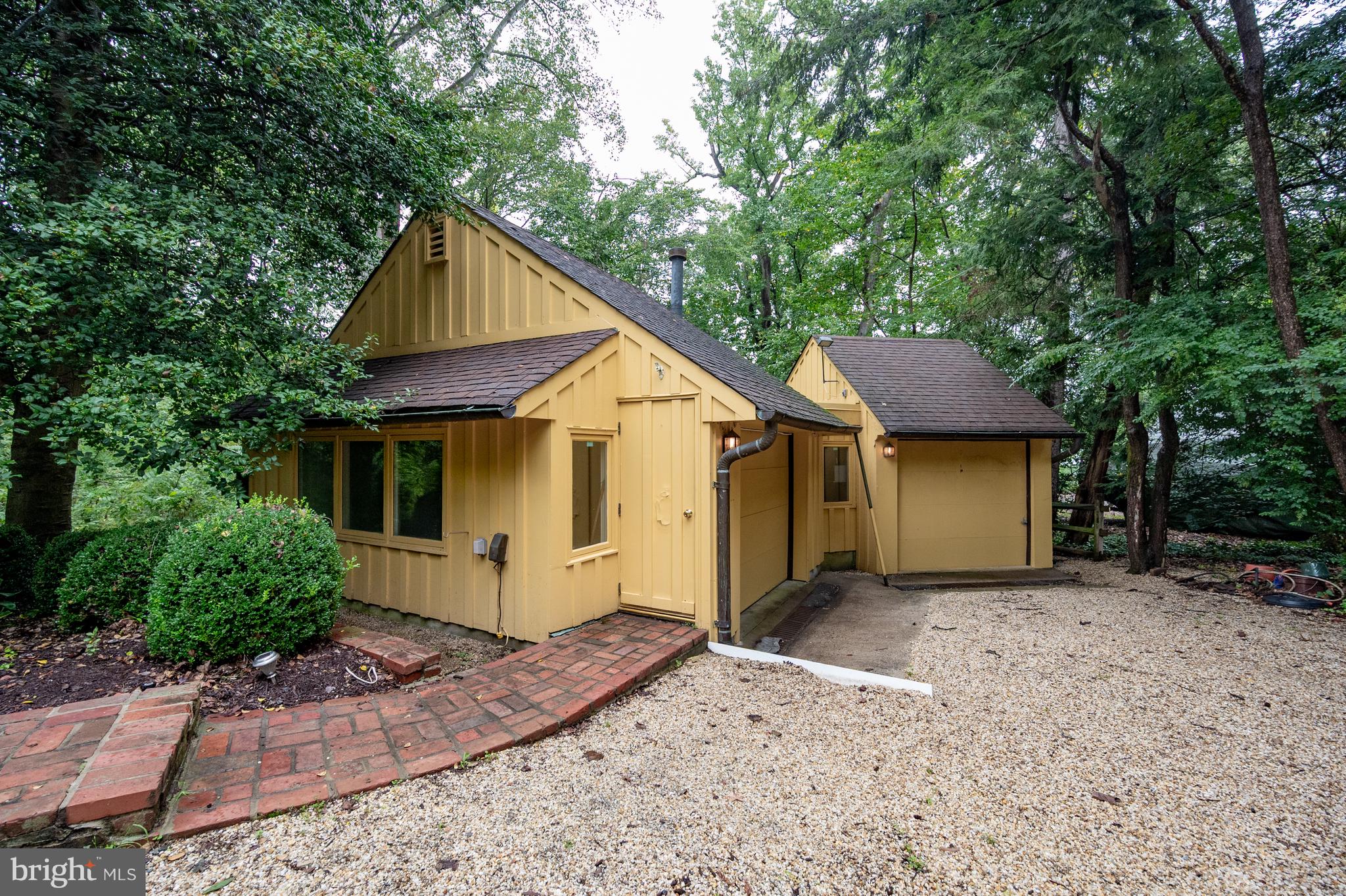 824 ARCTURUS ON THE POTOMAC