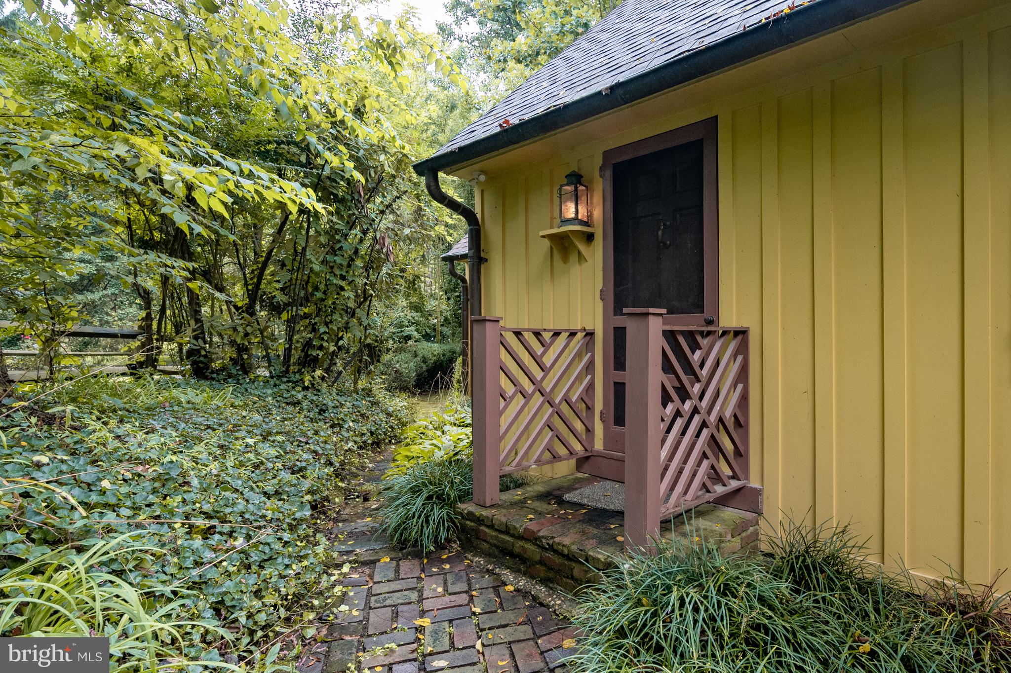 824 ARCTURUS ON THE POTOMAC