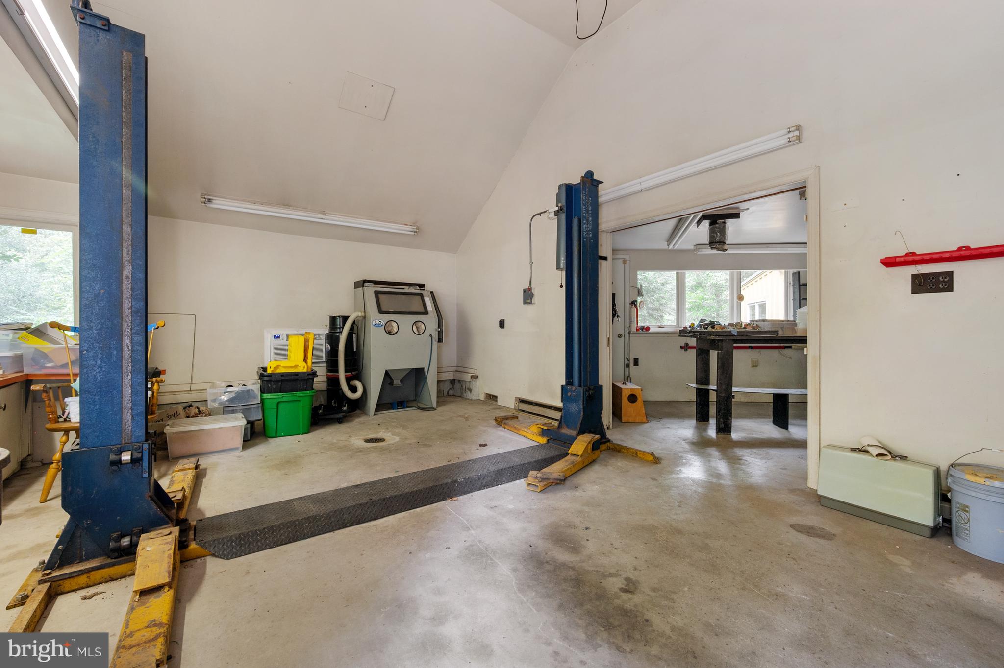 824 ARCTURUS ON THE POTOMAC