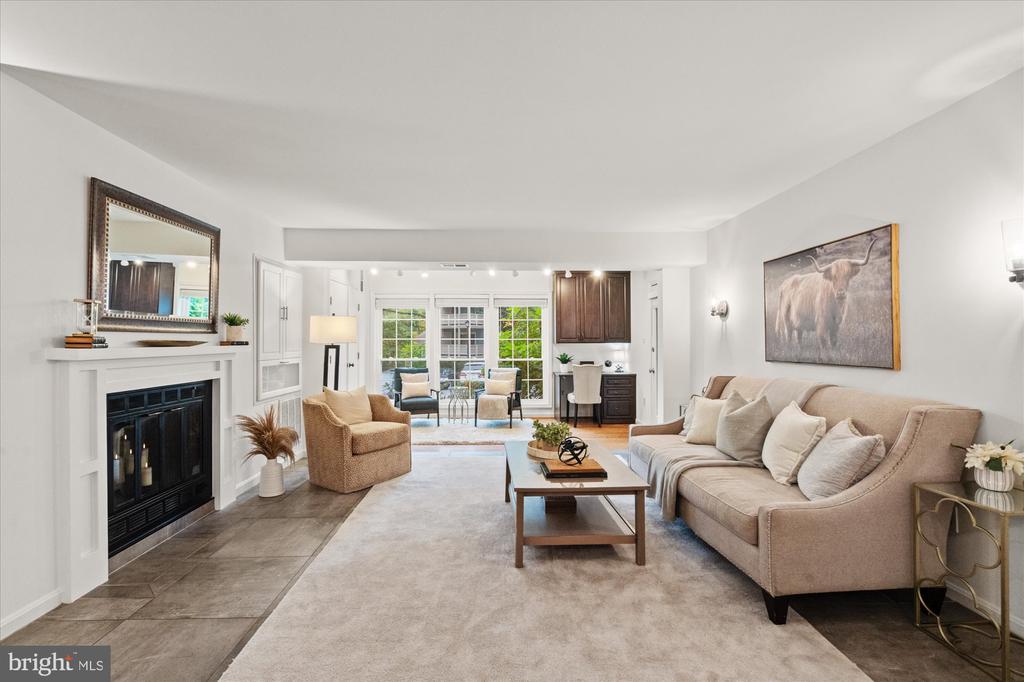 7765 WILLOW POINT DRIVE 7765
