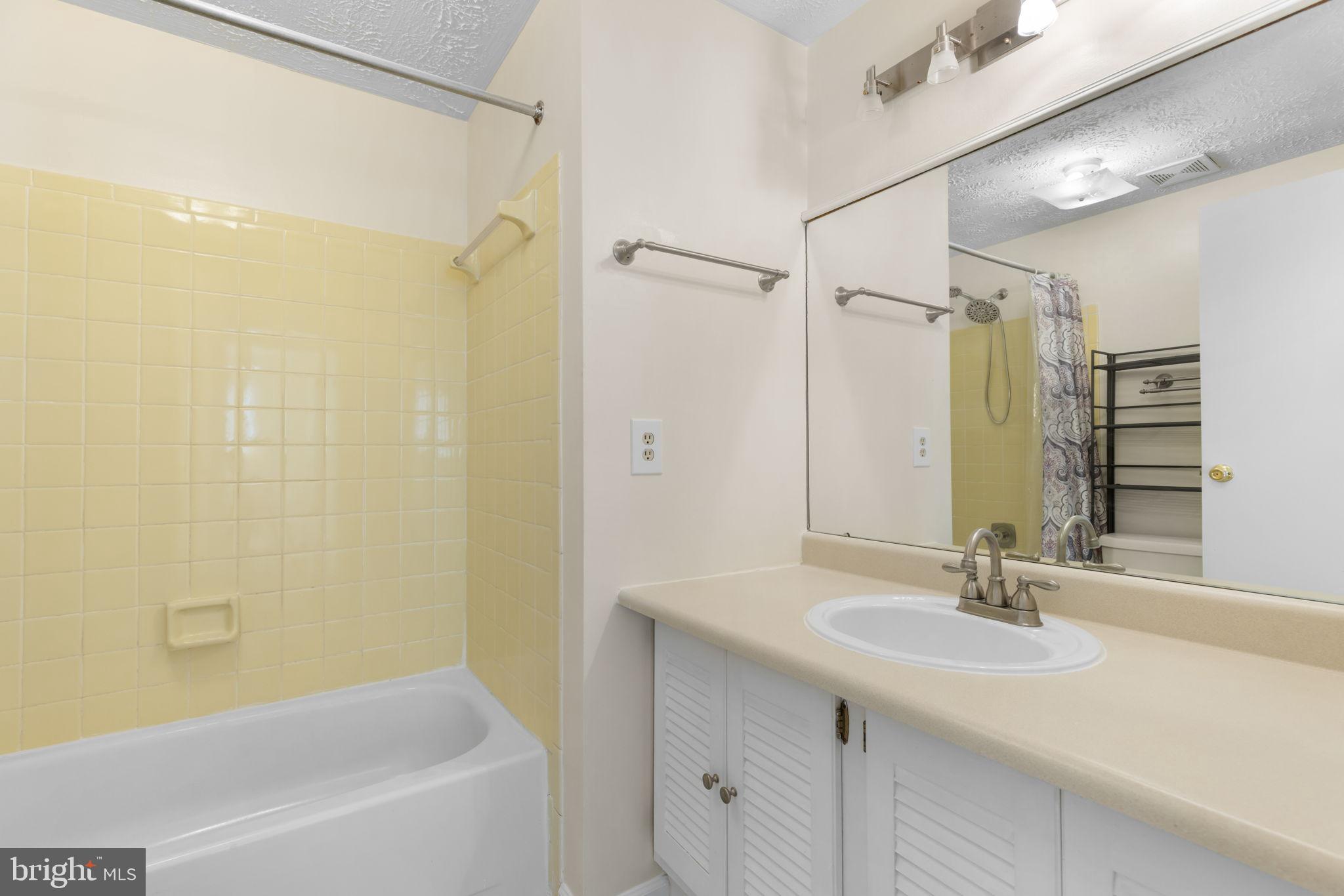 13009 FARTHINGALE DRIVE