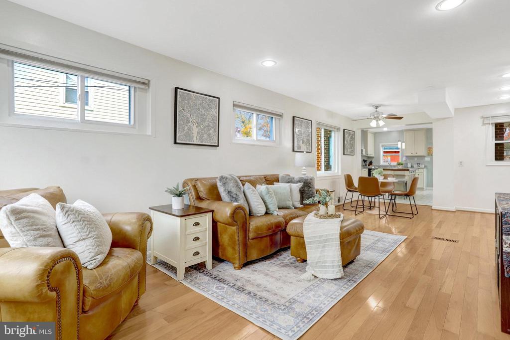 6828 KENYON DRIVE