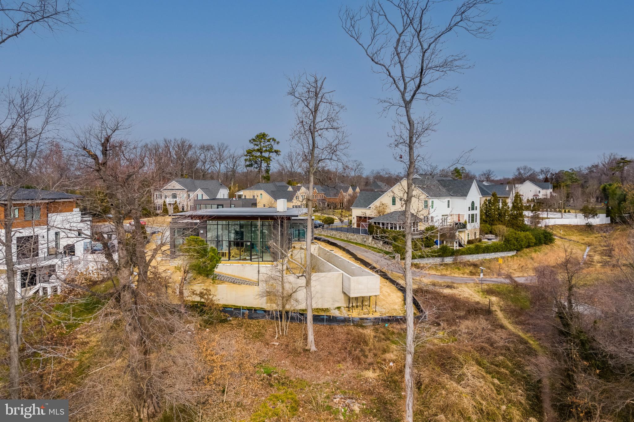 9433 FERRY LANDING COURT