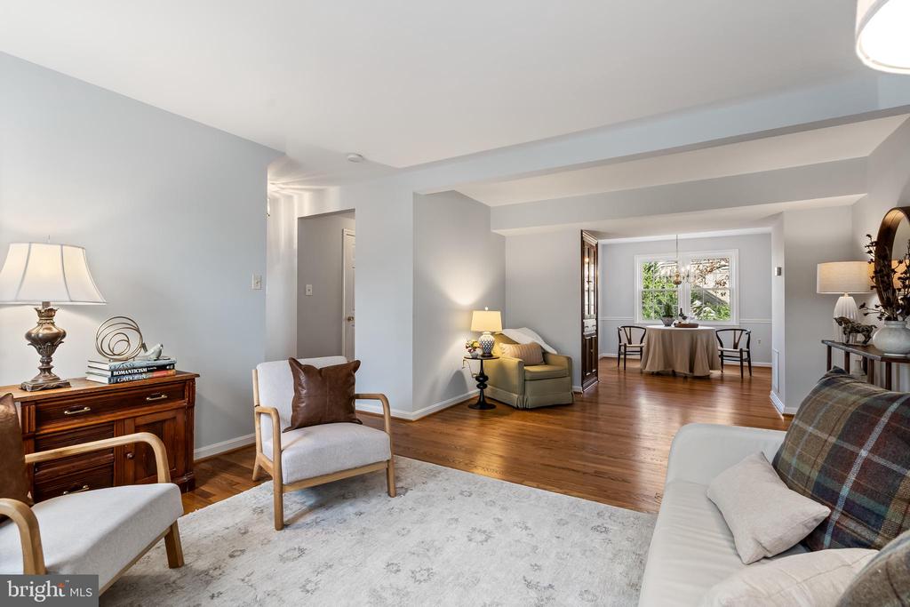 5264 BRADGEN COURT