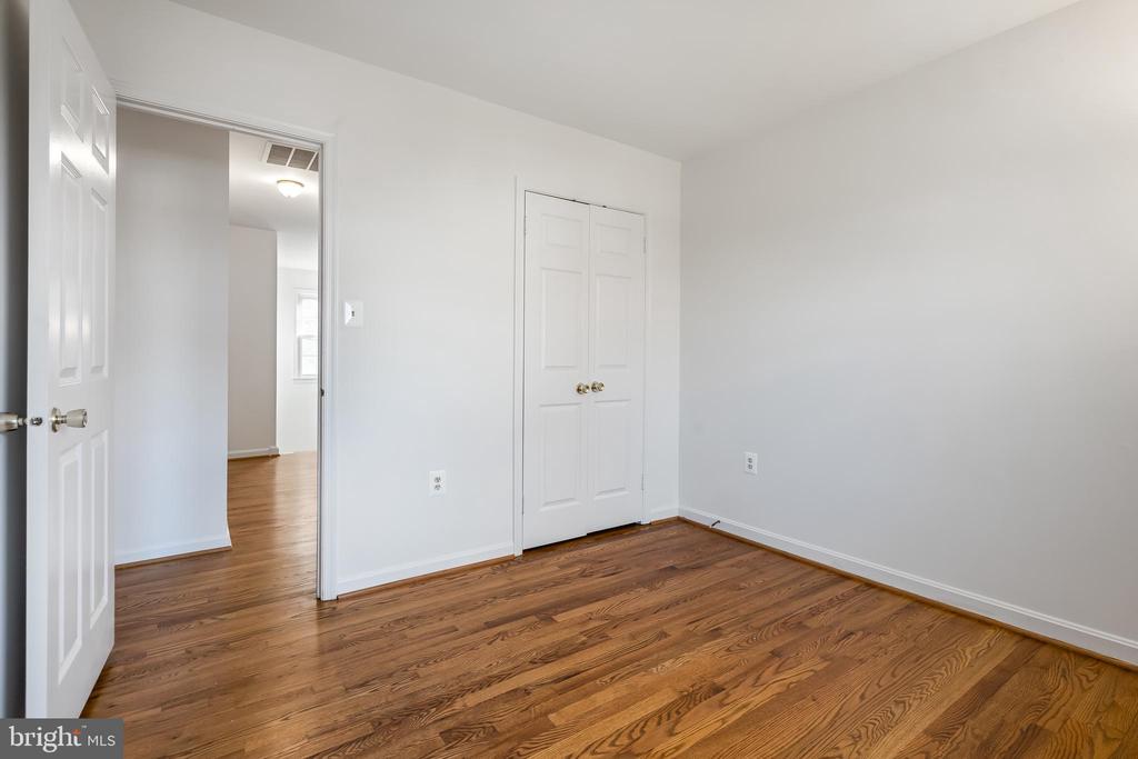 5264 BRADGEN COURT