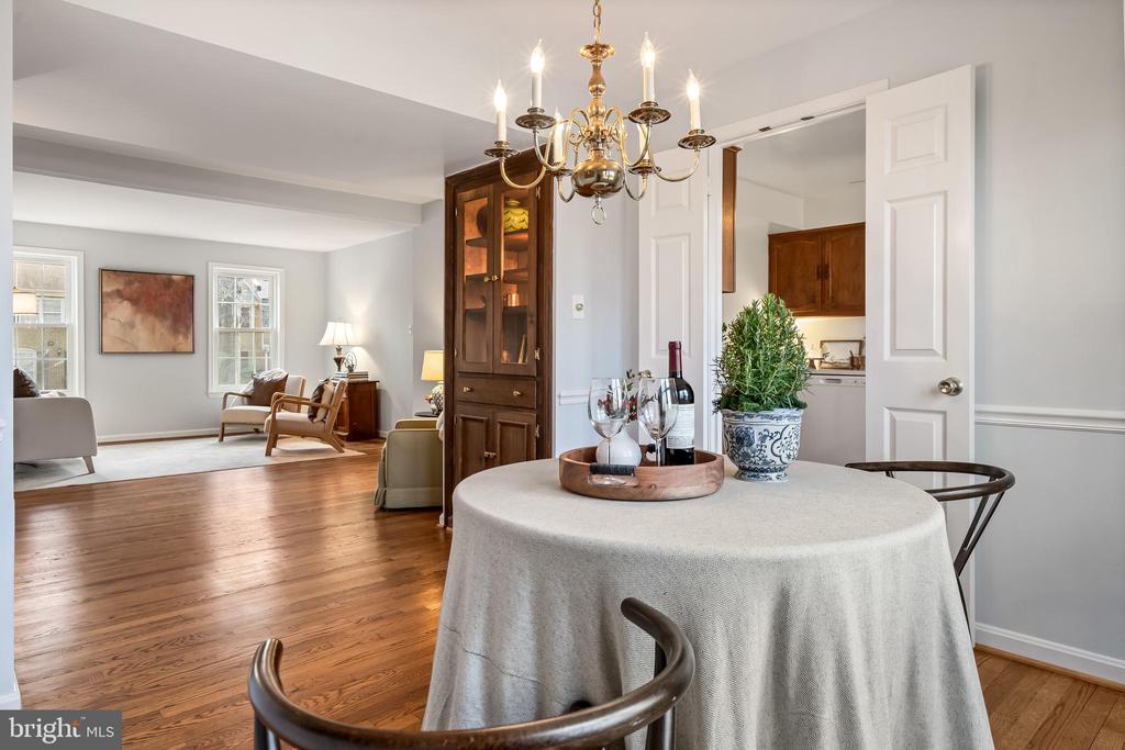5264 BRADGEN COURT