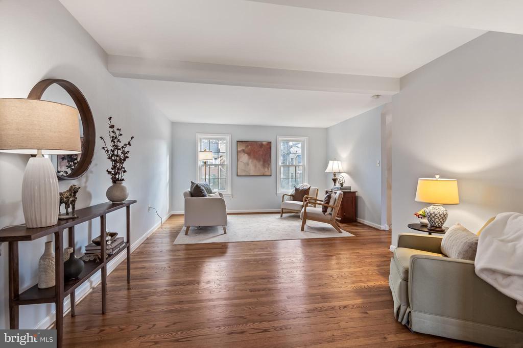 5264 BRADGEN COURT