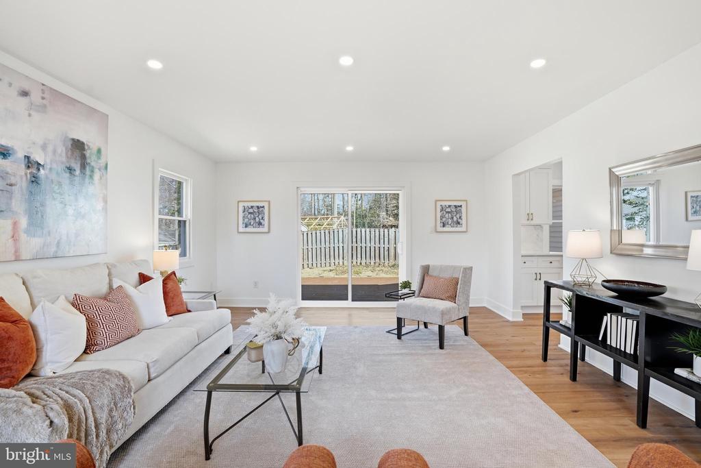 9077 BROOK FORD ROAD