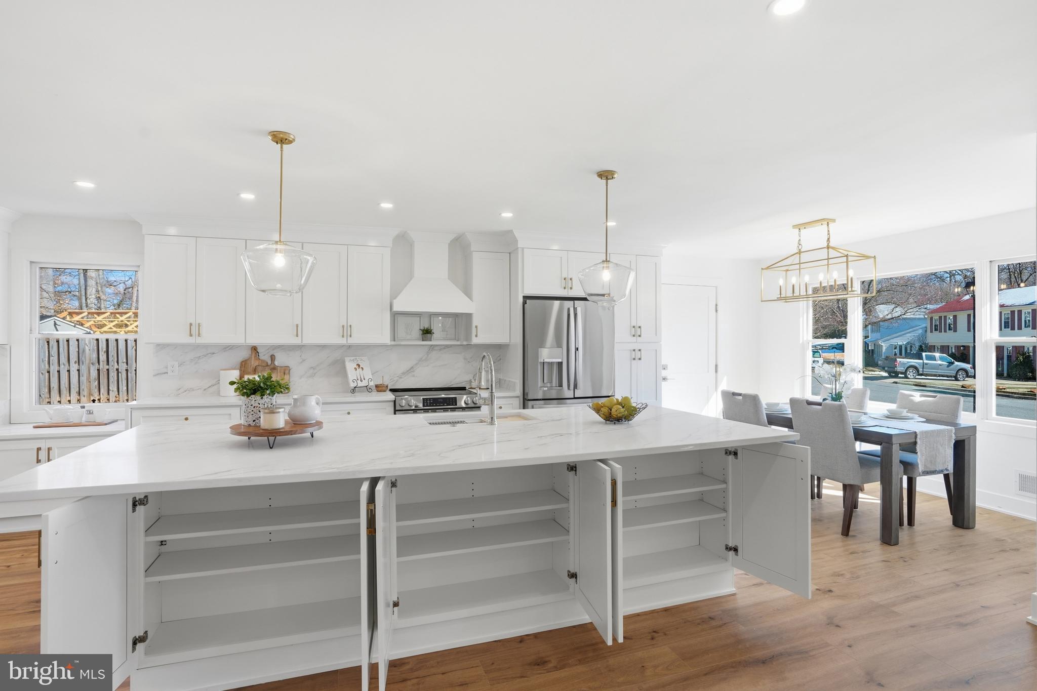 9077 BROOK FORD ROAD